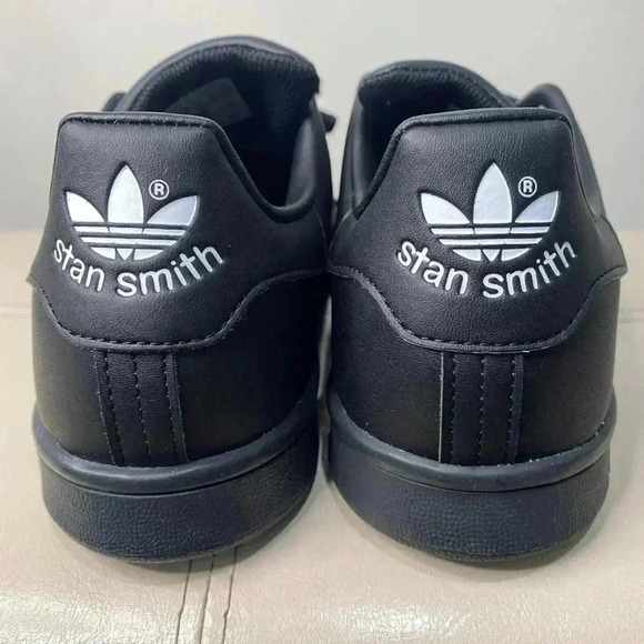 Stan Smith and Adidas Matte Black Sneakers Sz 6 - Picture 4 of 8